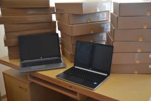 Zakup laptopów
